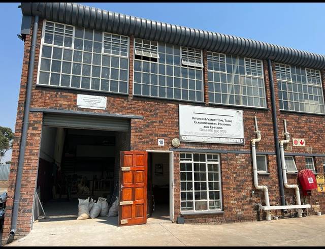 205M² WAREHOUSE FOR SALE IN MOREHILL